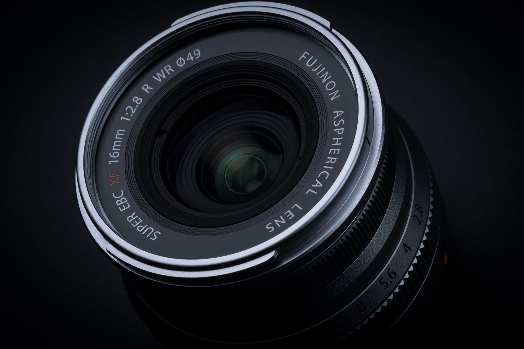 中古XF16mm F2.8 R WR シルバー fujifilm fujinon 富士フイルム フジノンレンズ XF16mmF2.8 R WR シルバー｜新品通販